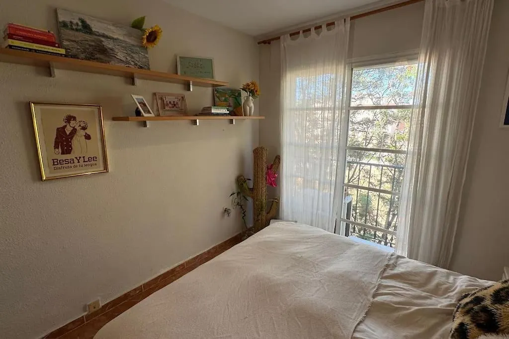 Central Apartment With Style And Comfort For 4 Malaga